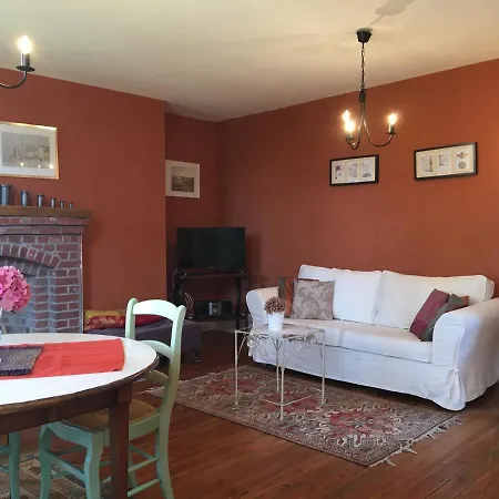 D'hotes & La Chatellenie לינה וארוחת בוקר Saint-Aubin-le-Cauf