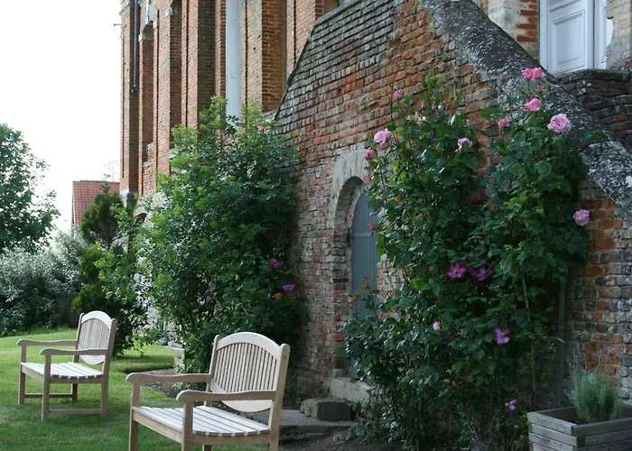 Bed & Breakfast D'hotes & La Chatellenie 3*
